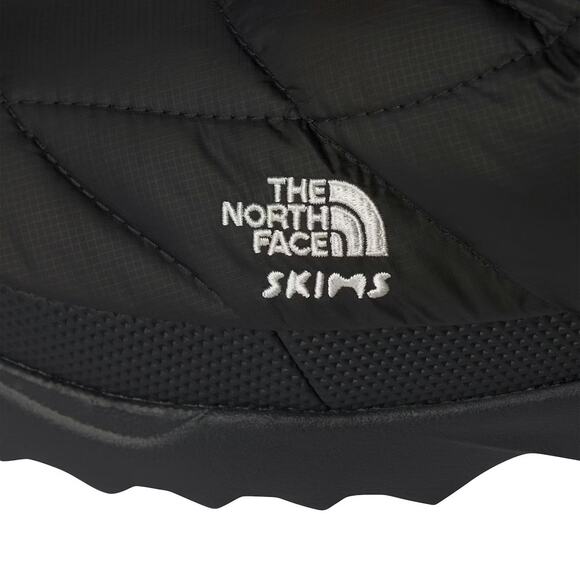 NWT The North Face x SKIMS Nuptse Traction Chukka - Onyx (M6/W7.5) - Picture 8 of 9